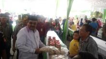 Pemkab Karimun Bagikan 1.500 Paket Sembako